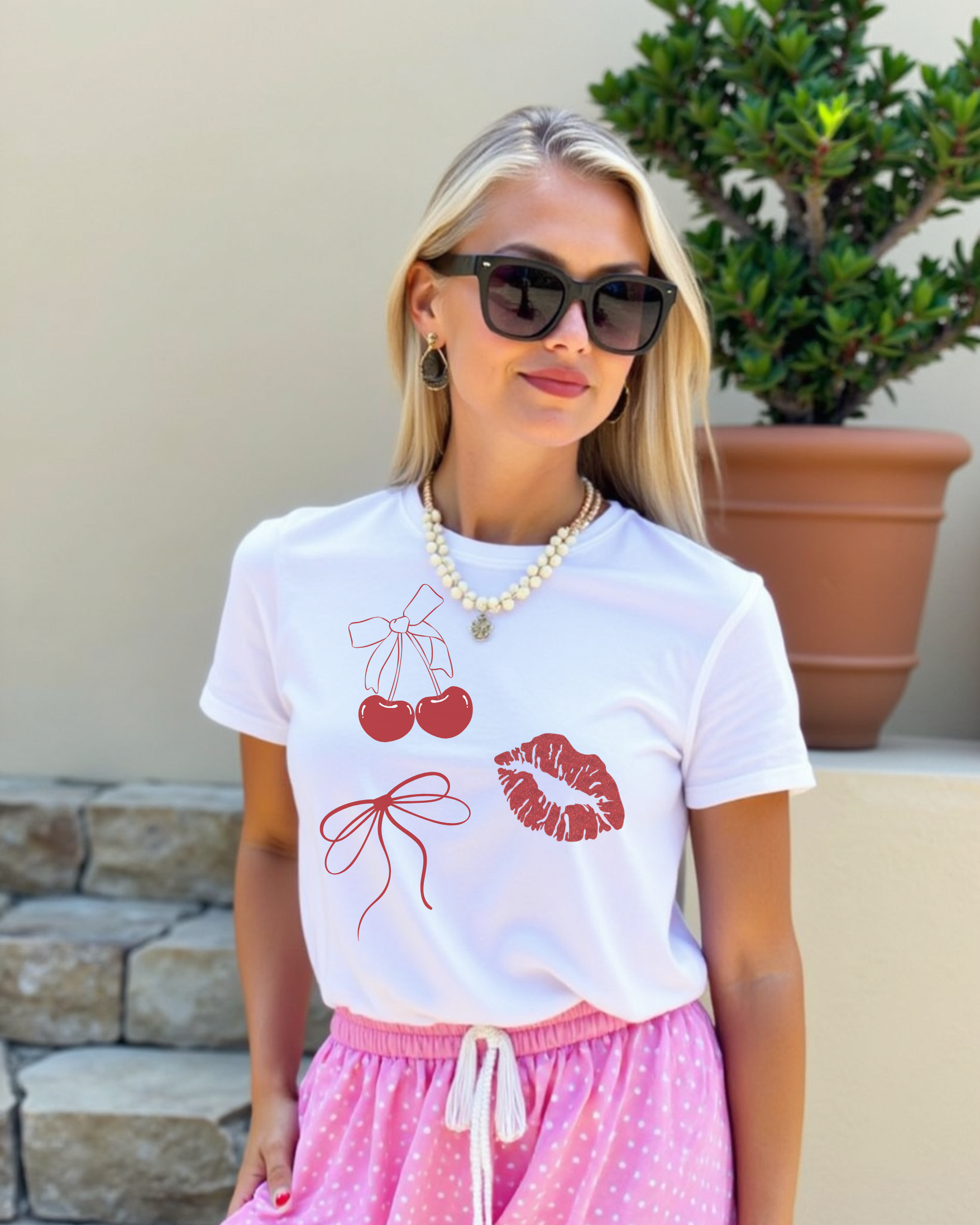 RED GIRLIE SHIRT